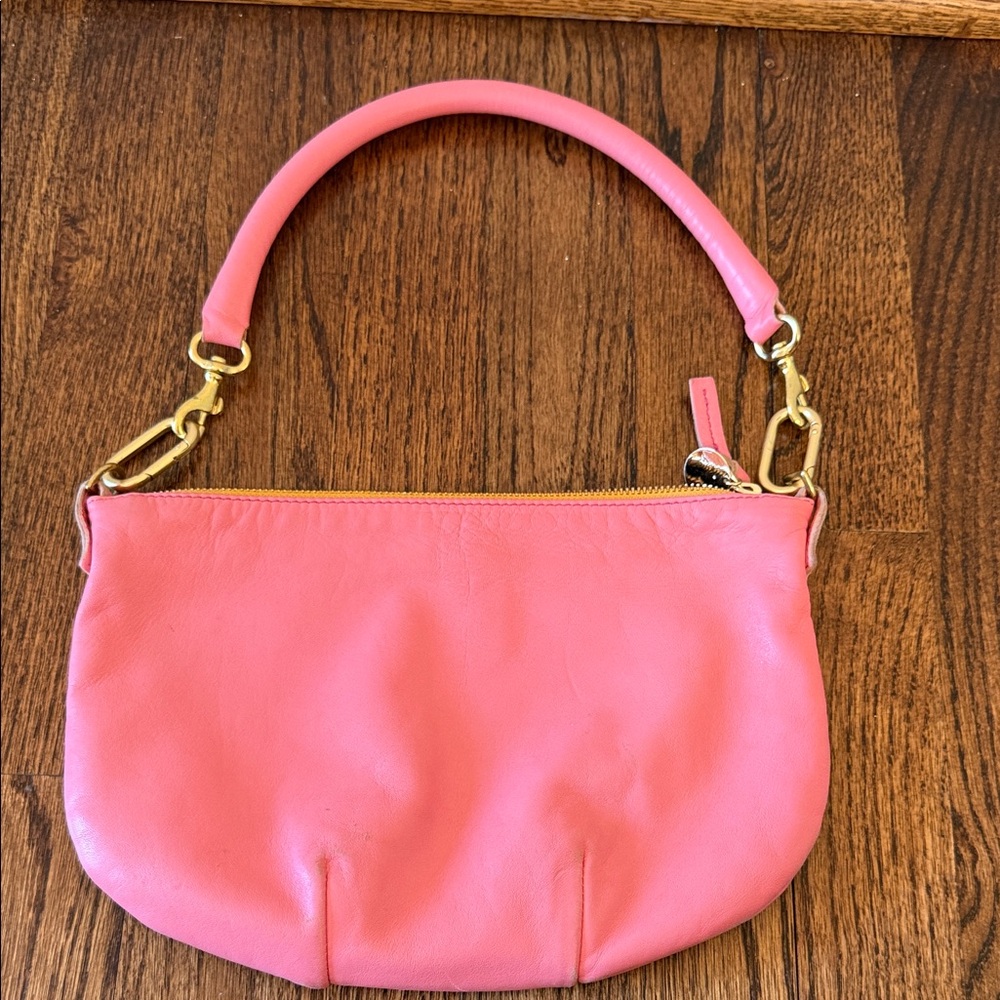 Clare V Petit Moyen - Pink Leather Crossbody Bag with Gold Hardware